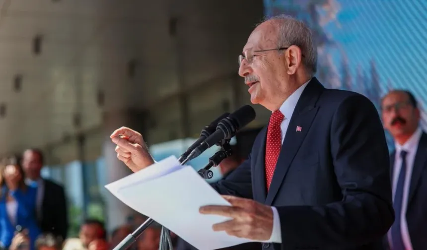 Kılıçdaroğlu'ndan zehir zemberek sözler: "Pavyon masalarında pazarlık yaptılar"