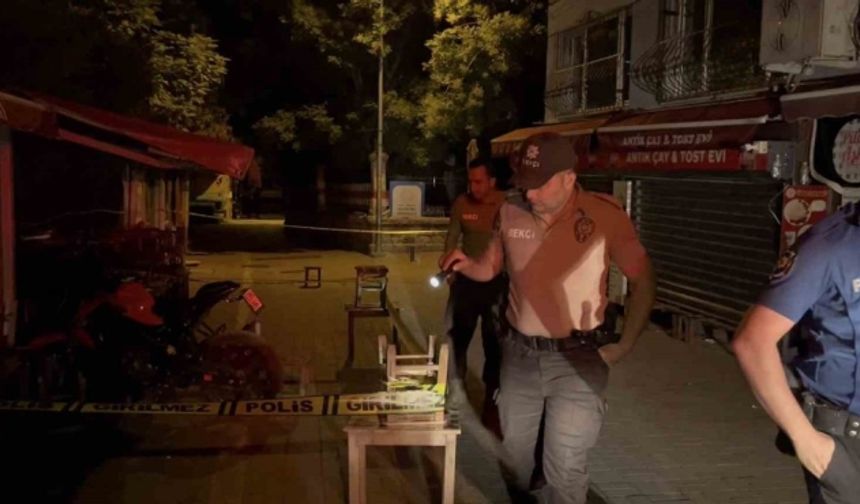 Ev kurşunlandı, mahallede panik yaşandı