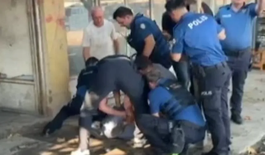 Bursa'da metruk binada yaşayan adamdan servet çıktı!