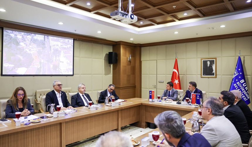 Bursa'da Altıparmak ve Çarşamba için dönüşüm başlıyor