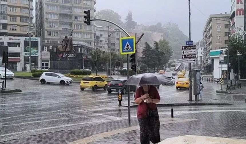 Bursa'da yağmur devam ediyor! Sıcaklıklar düşüyor