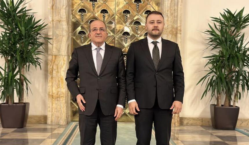 Eski Bakan Yardımcısının oğlunun bürosuna veri operasyonu!