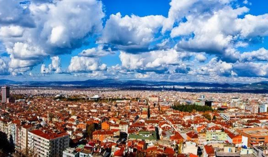 Bursa'da sıcak hava ve rüzgar gün boyu etkili olacak!