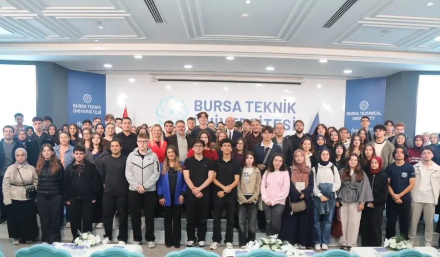 Üniversite tercihinden önce kampüs deneyimi! Bursa’da lise öğrencilerine özel proje