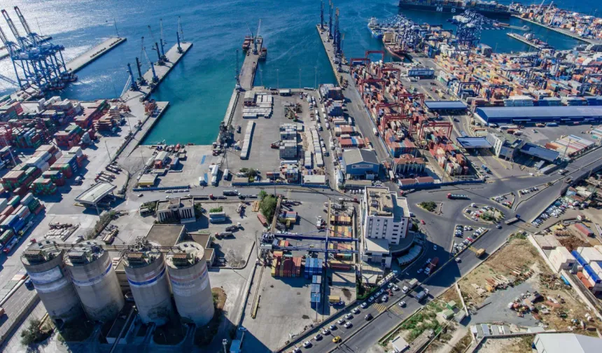 Bursa’daki tesisiyle öne çıkan Akçansa’da yönetim değişikliği yaşandı