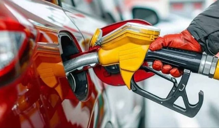 Akaryakıta zam geliyor! Benzin ve motorin fiyatları değişiyor