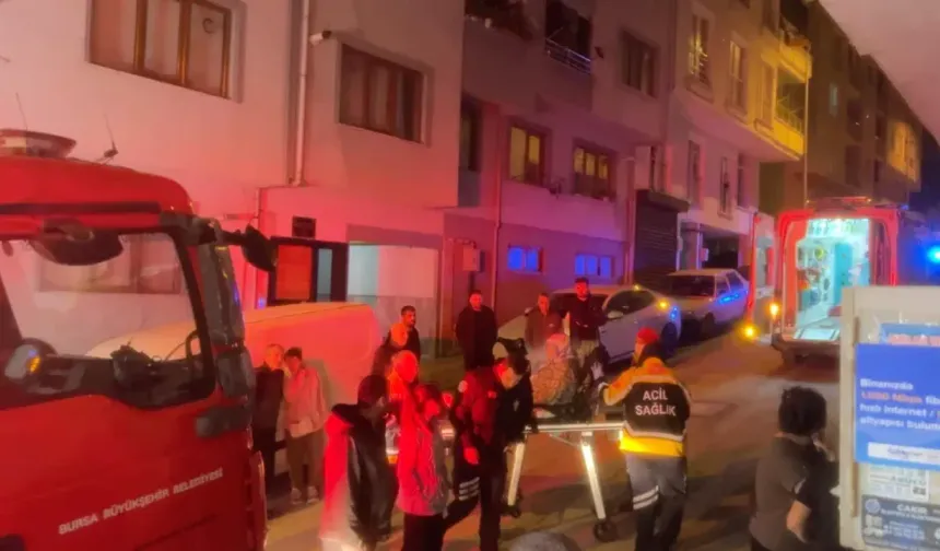 Bursa’da apartmanda korkutan duman! İtfaiye gerçeği ortaya çıkardı