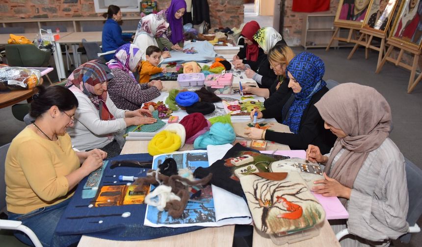 YIL-MEK’te yeni dönem heyecanı! 82 branşta eğitim verilecek